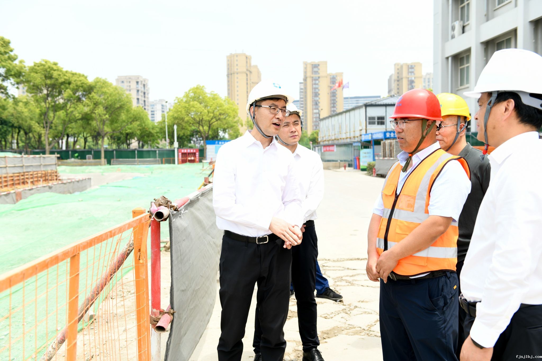 嘉兴市委常委、副市长...